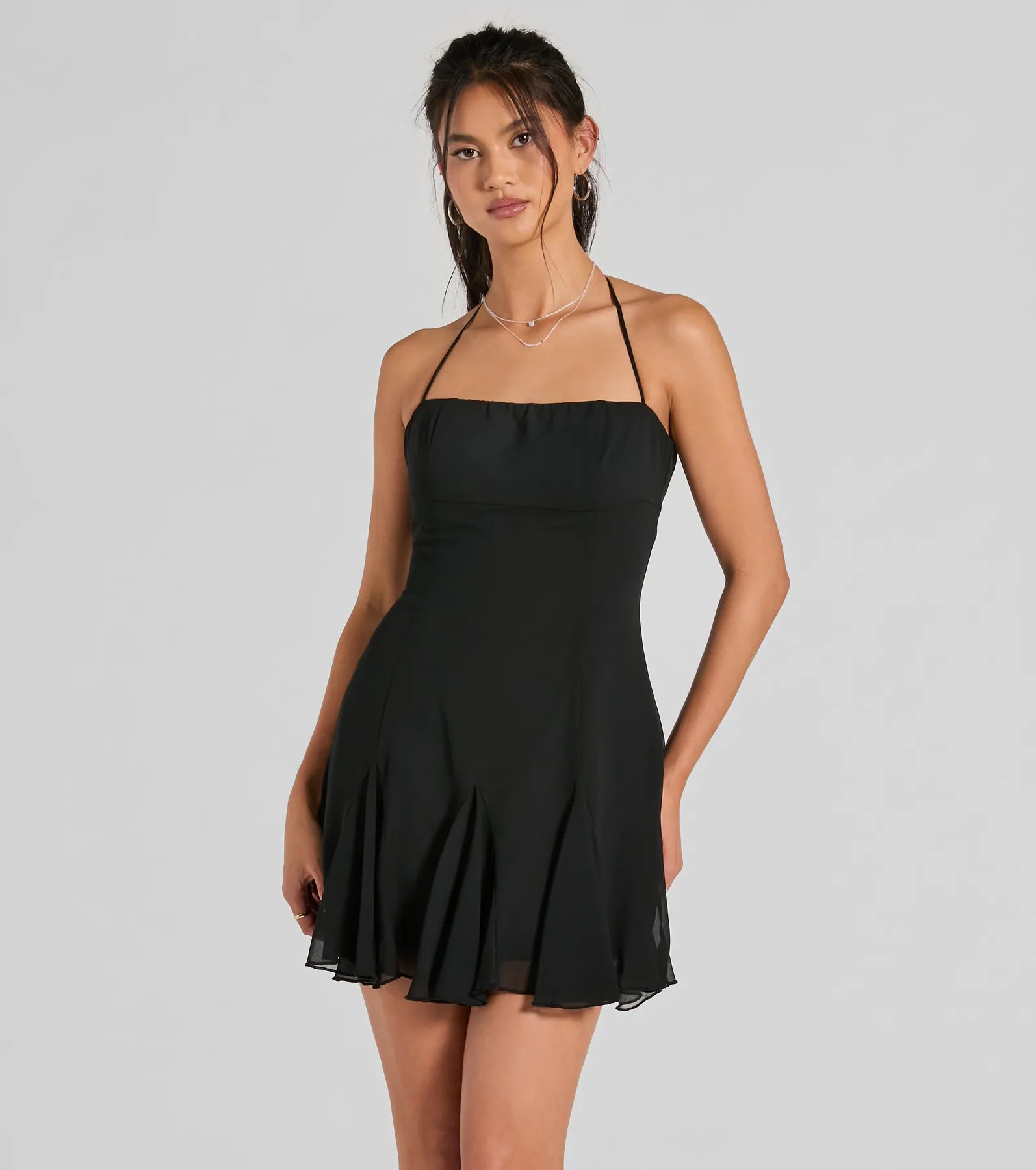 A-line Sleeveless Spaghetti Strap Fitted Pleated Open-Back Back Zipper Sheer Halter Square Neck Floor Length Short Chiffon Fit-and-Flare Dress