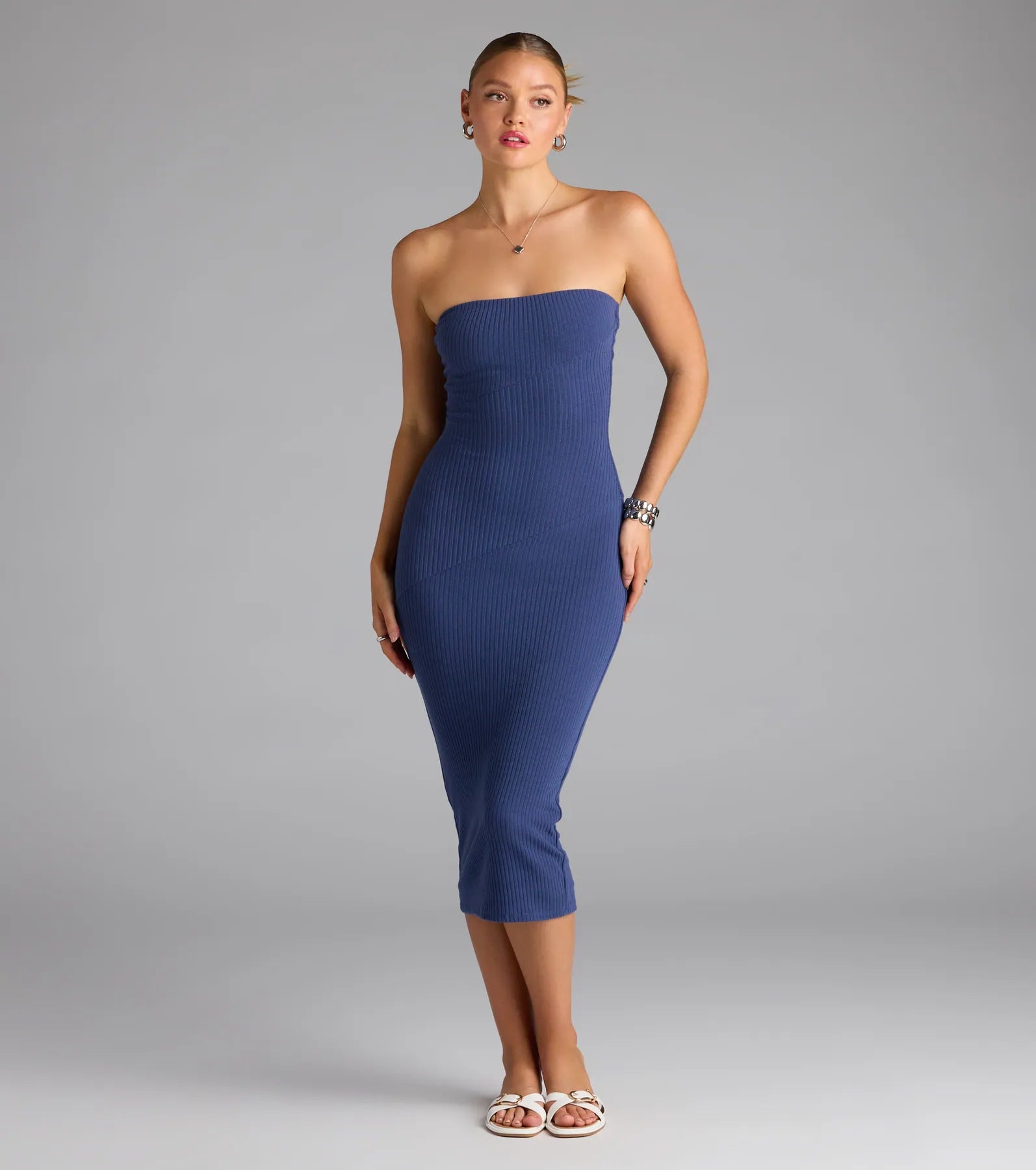 Simply Chic Strapless Ribbed Knit Midi Dress