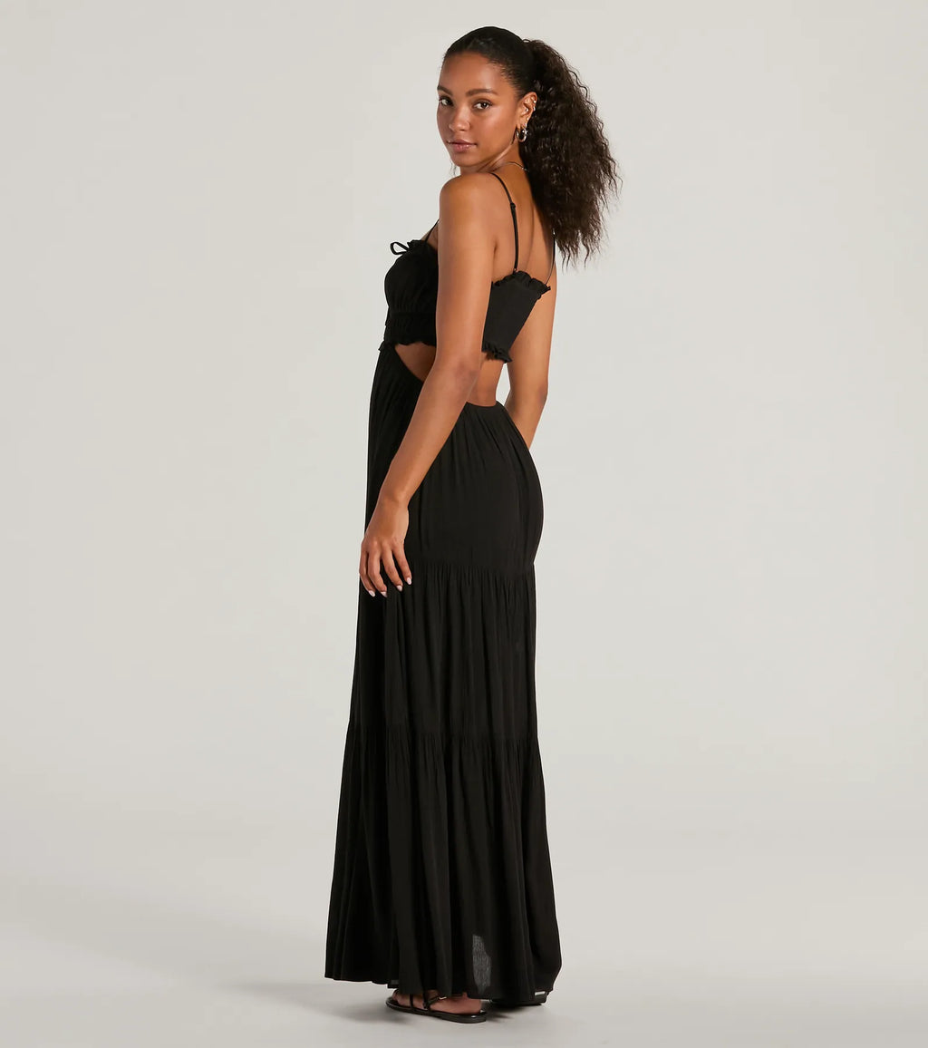 Long woven dress with ruffles and cutouts with an airy look Black