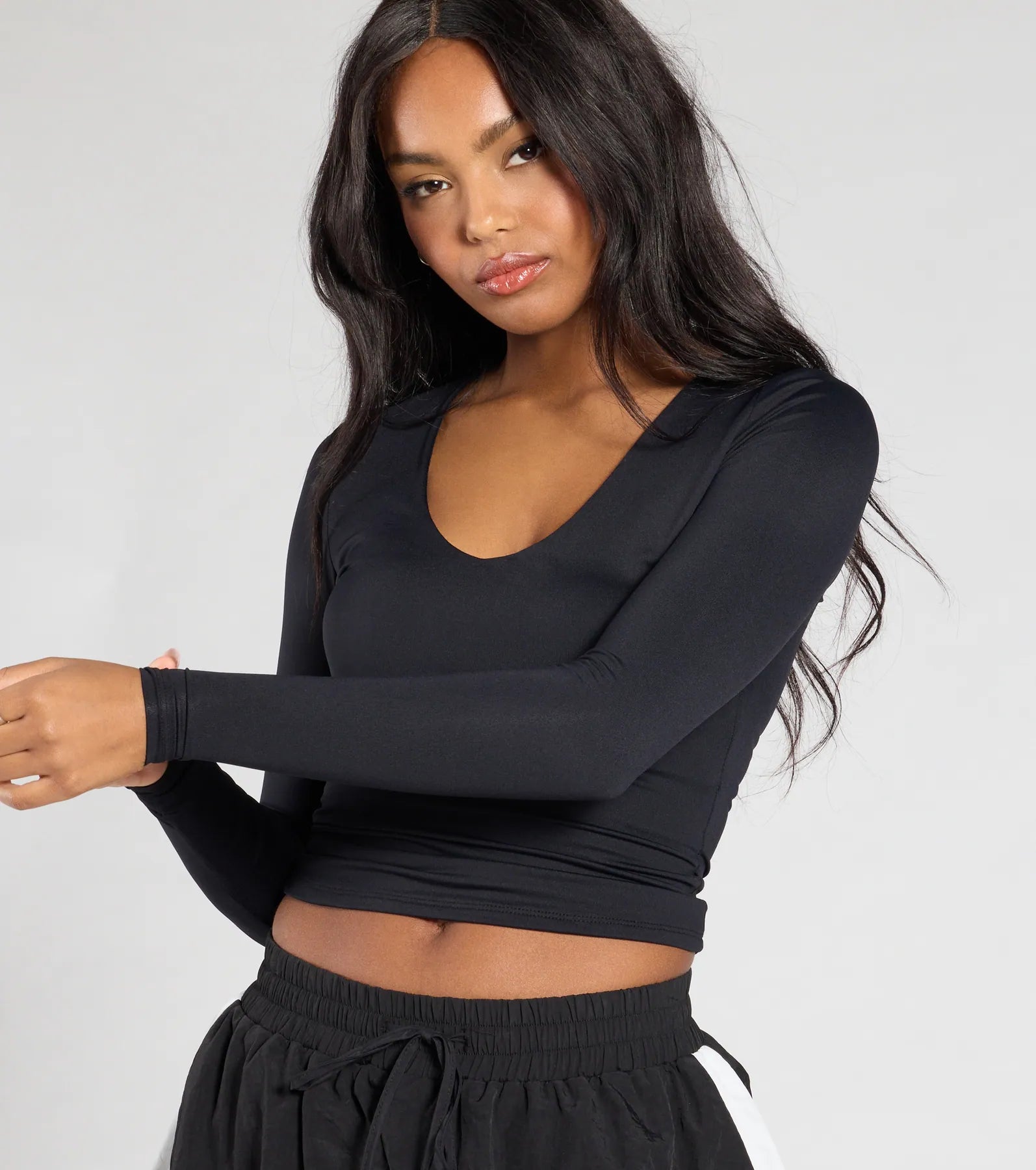 Start With The Basic V-Neck Crop Top