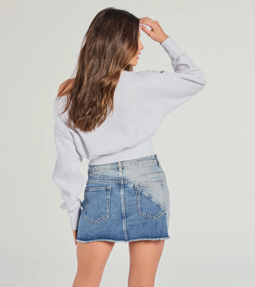 Cutie Alert Long Sleeve Fleece Crop Sweatshirt in Heathergrey