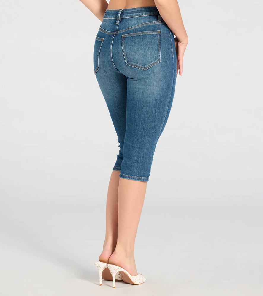 Windsor All Day Vibe Mid-Rise Denim Capri Pants in Dark Denim