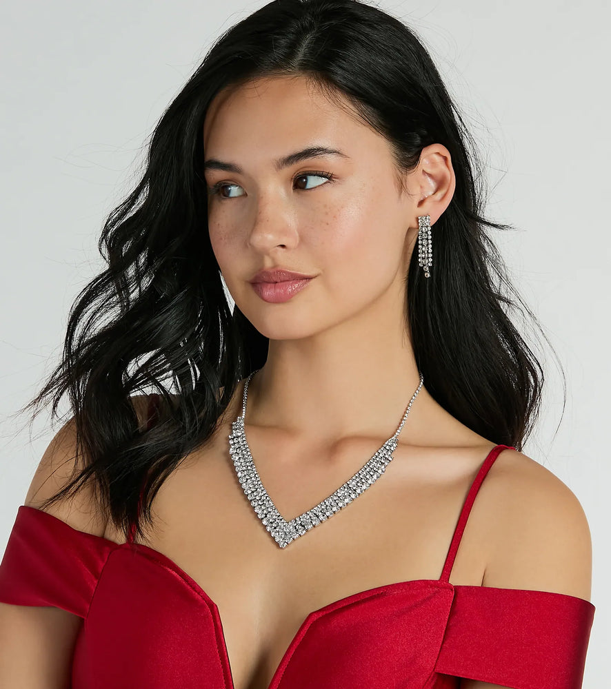 Windsor Impeccable Glam Rhinestone Necklace And Earrings Set in Silver