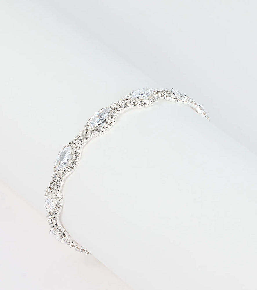 Classic Glamour Rhinestone Tennis Bracelet in Silver