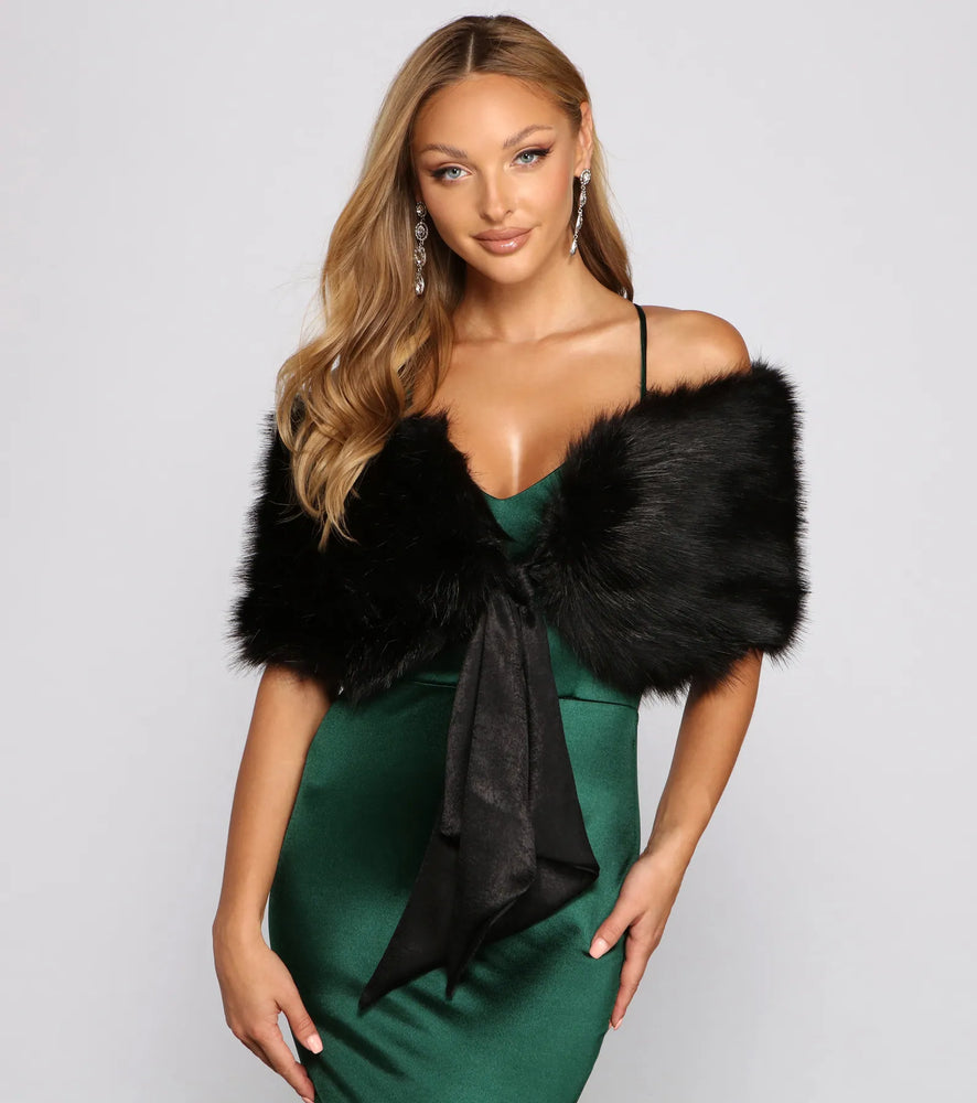 Windsor All Class Faux Fur Shawl in Black