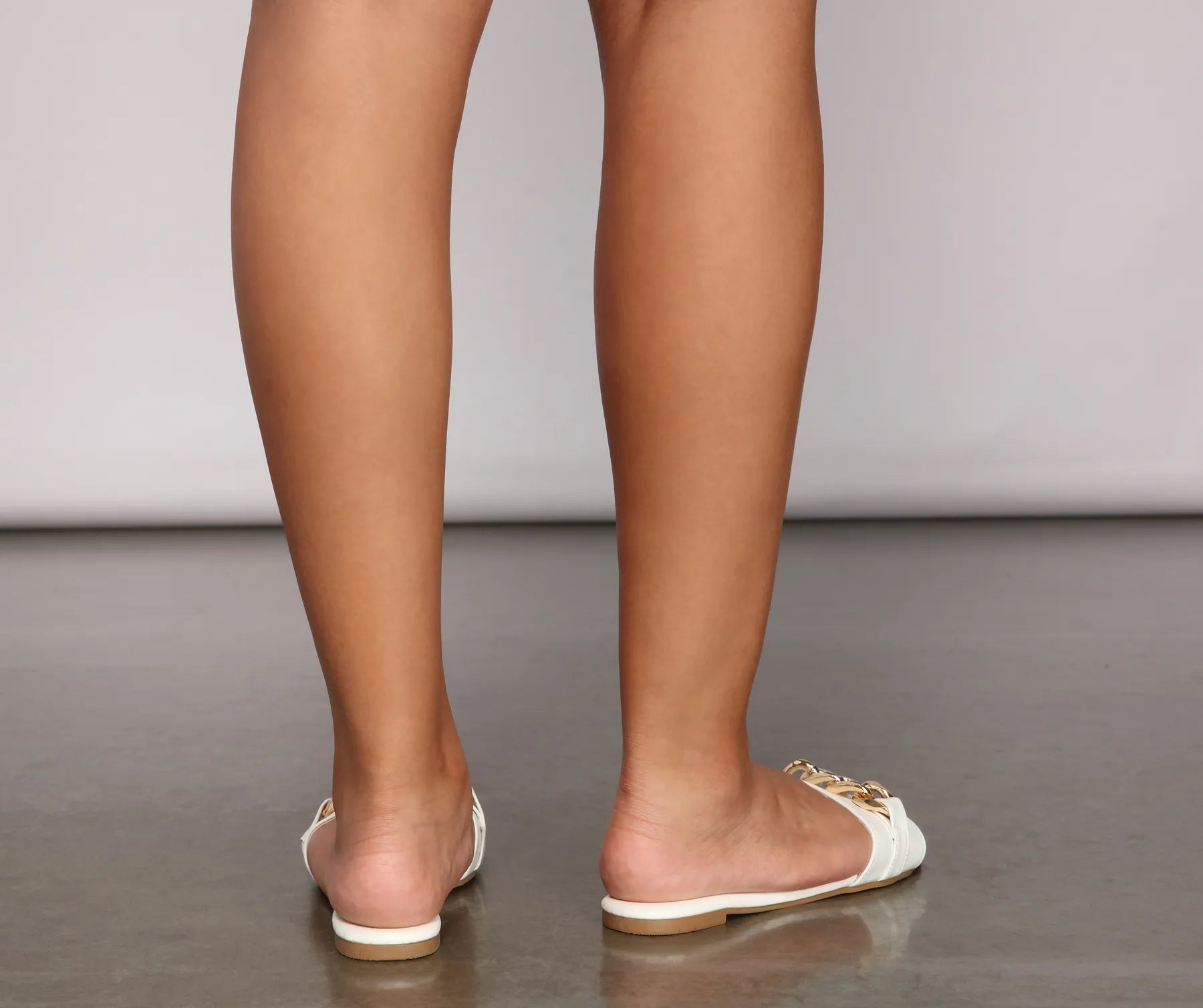 Locked Style Chunky Chain Link Sandals