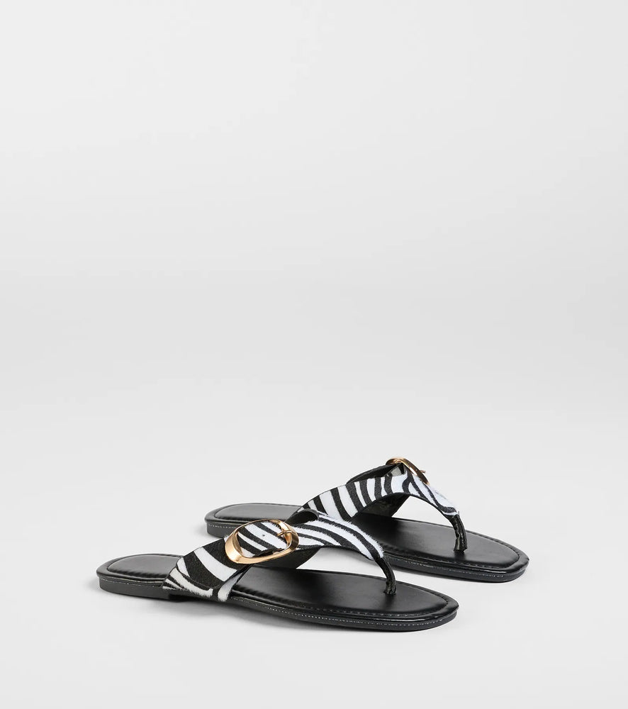 Statement Gleam Buckle Thong Sandals in Zebra