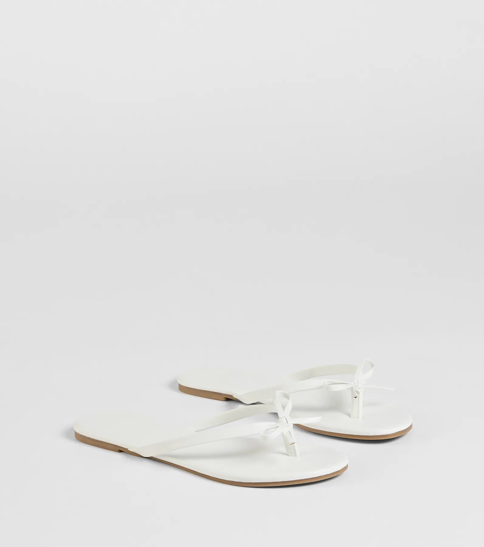 Perfect Pair Bow Detail Thong Strap Sandals