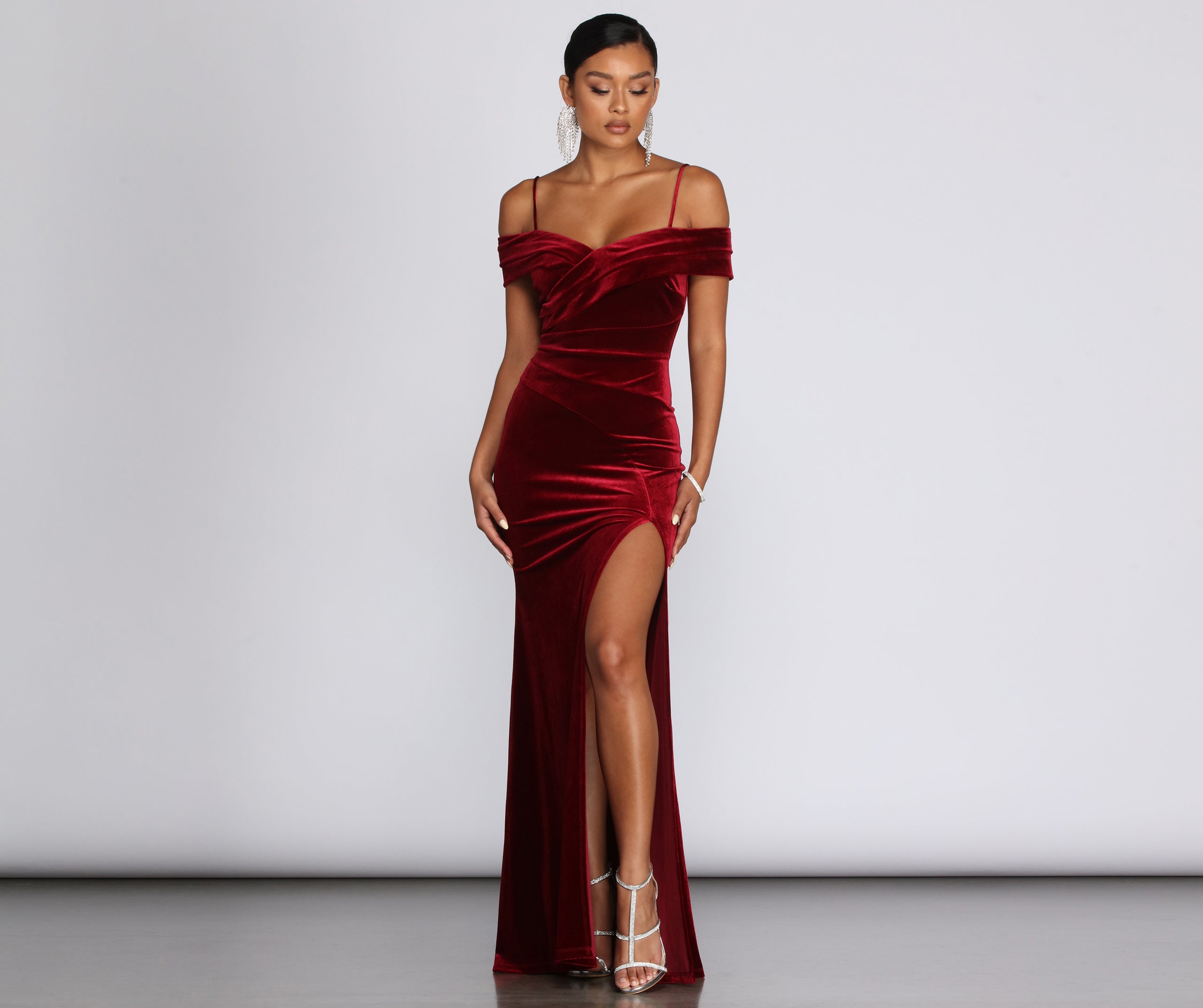 windsor burgundy velvet dress