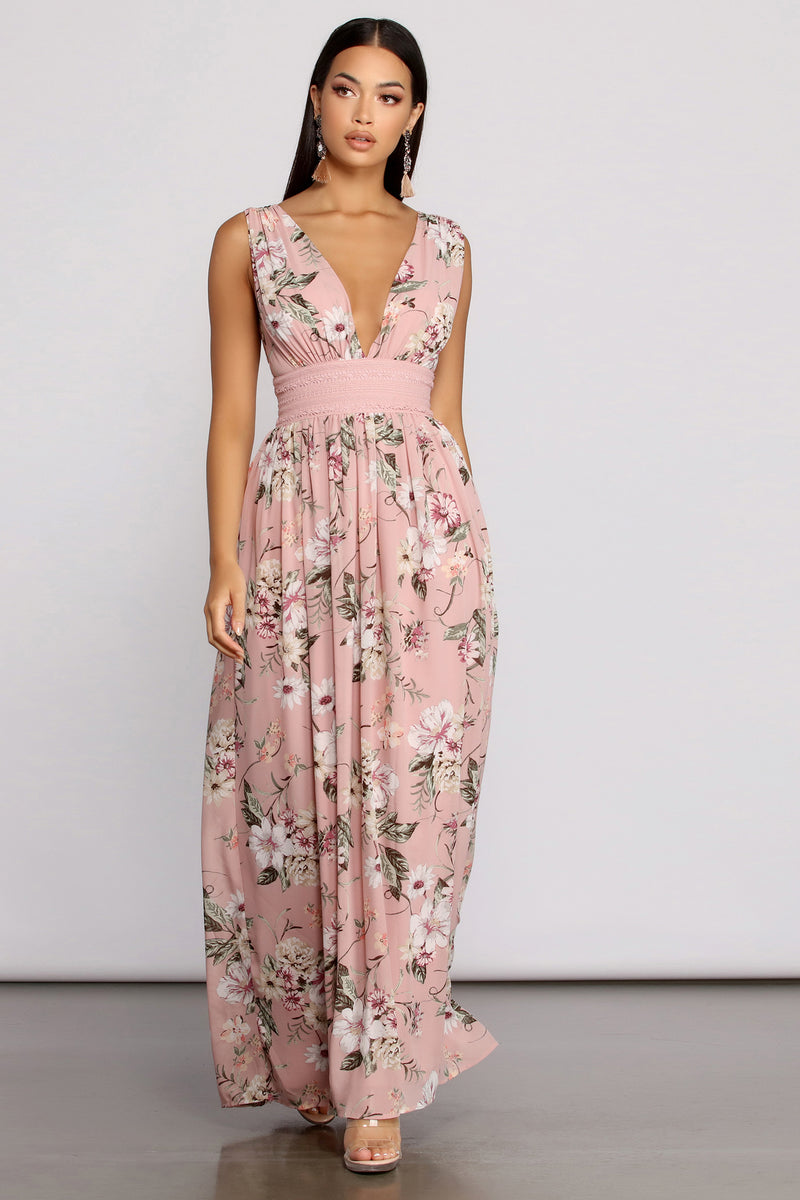 sleeveless chiffon maxi dress