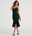 V-neck Velvet Sleeveless Spaghetti Strap Floral Print Party Dress/Midi Dress With Ruffles