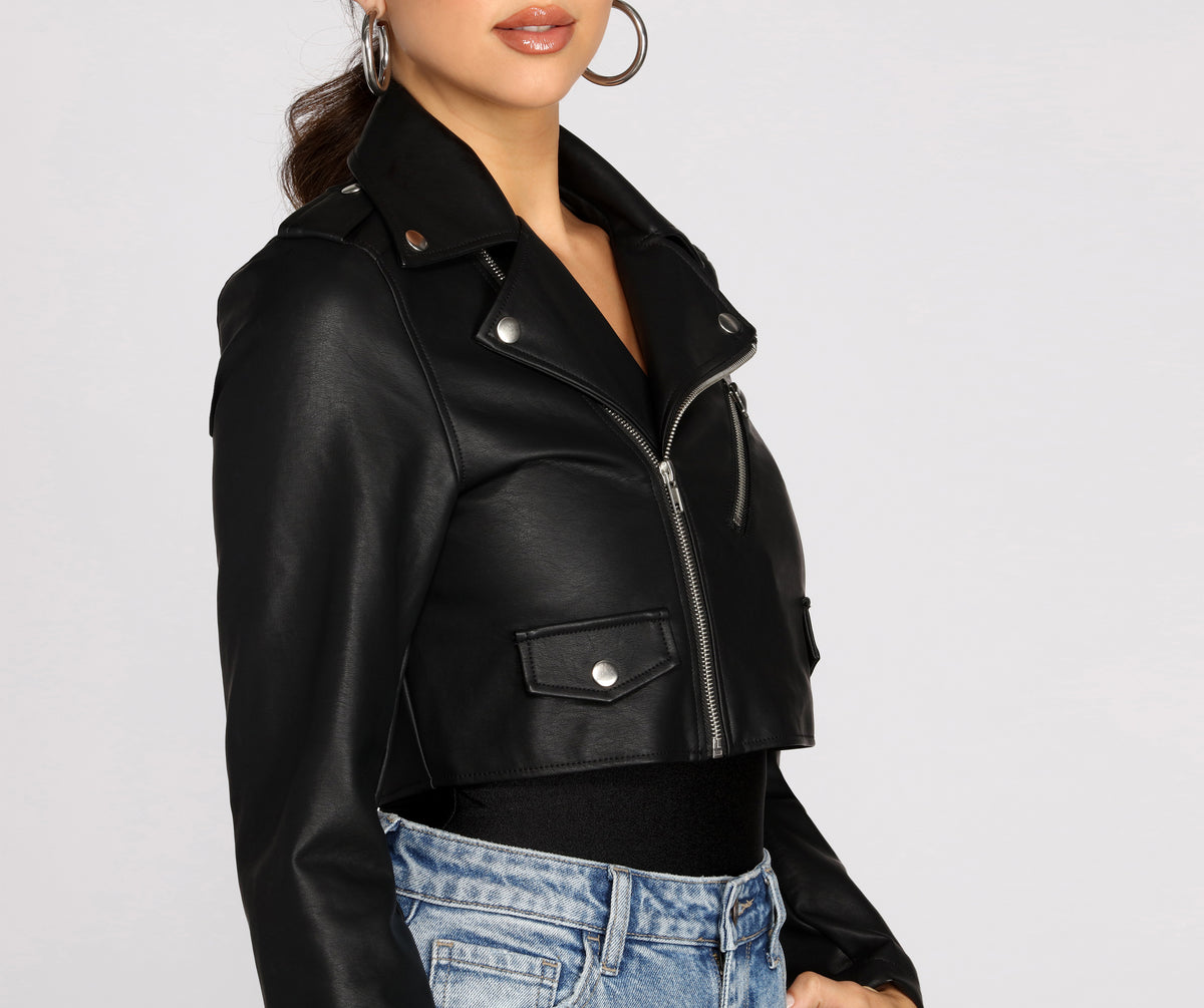 Chic And Cropped Faux Leather Jacket#N#& Windsor