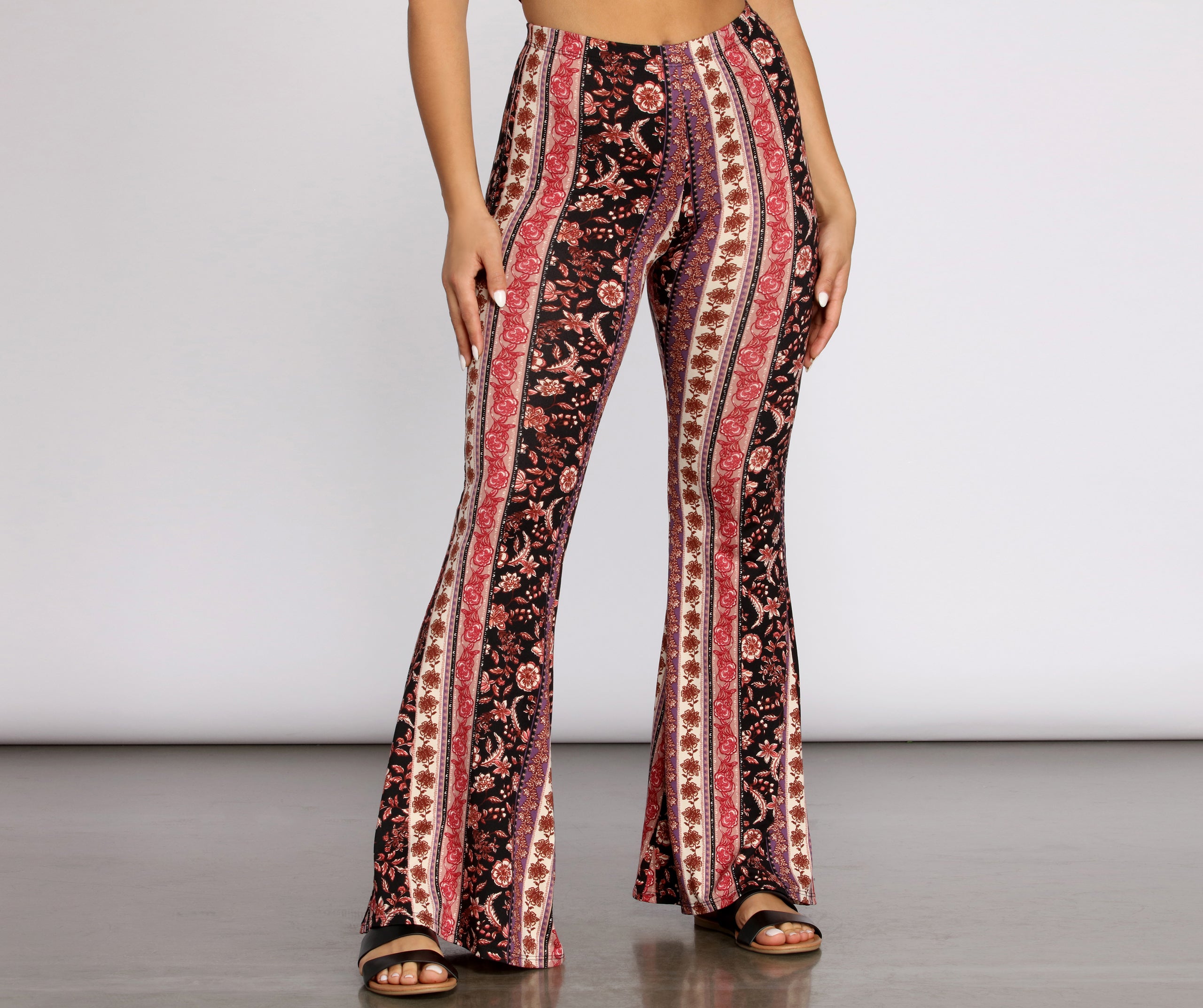 flare pants pink