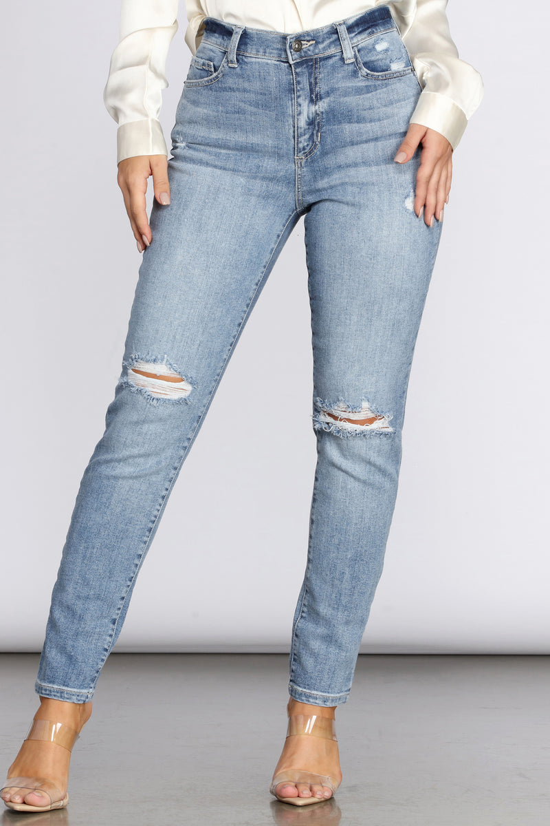distressed boyfriend jeans high waisted