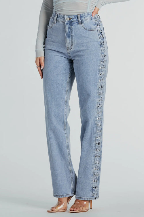 Women's Denim Bottoms | Jeans, Jean Shorts & More | Windsor