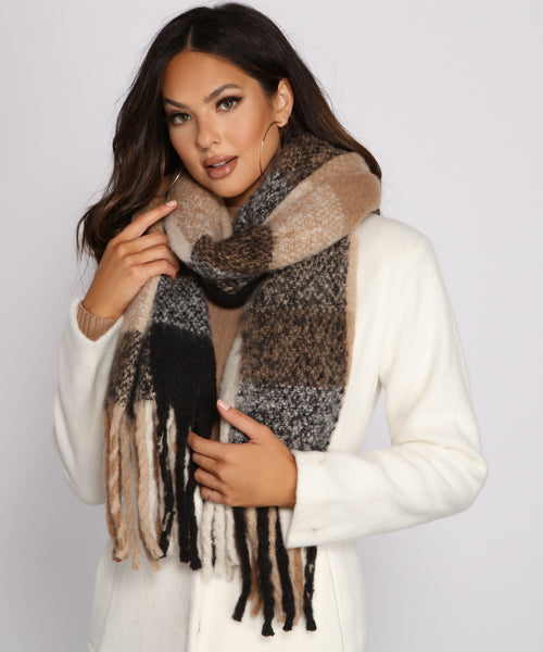 Cuddle Weather Plaid Fringe Blanket Scarf & Windsor