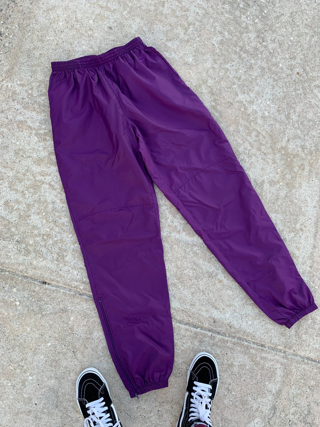 nike windbreaker sweatpants