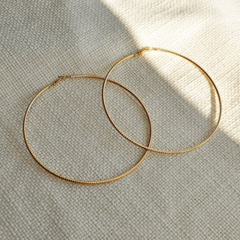 thin gold hoops