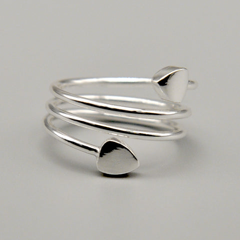 silver magnetic ring