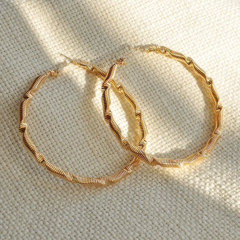 chunky gold hoop earrings 