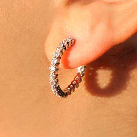 small silver hoop earrings 