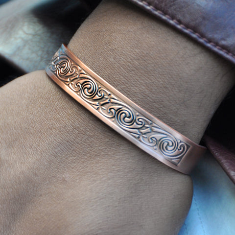 copper bracelet with magnets