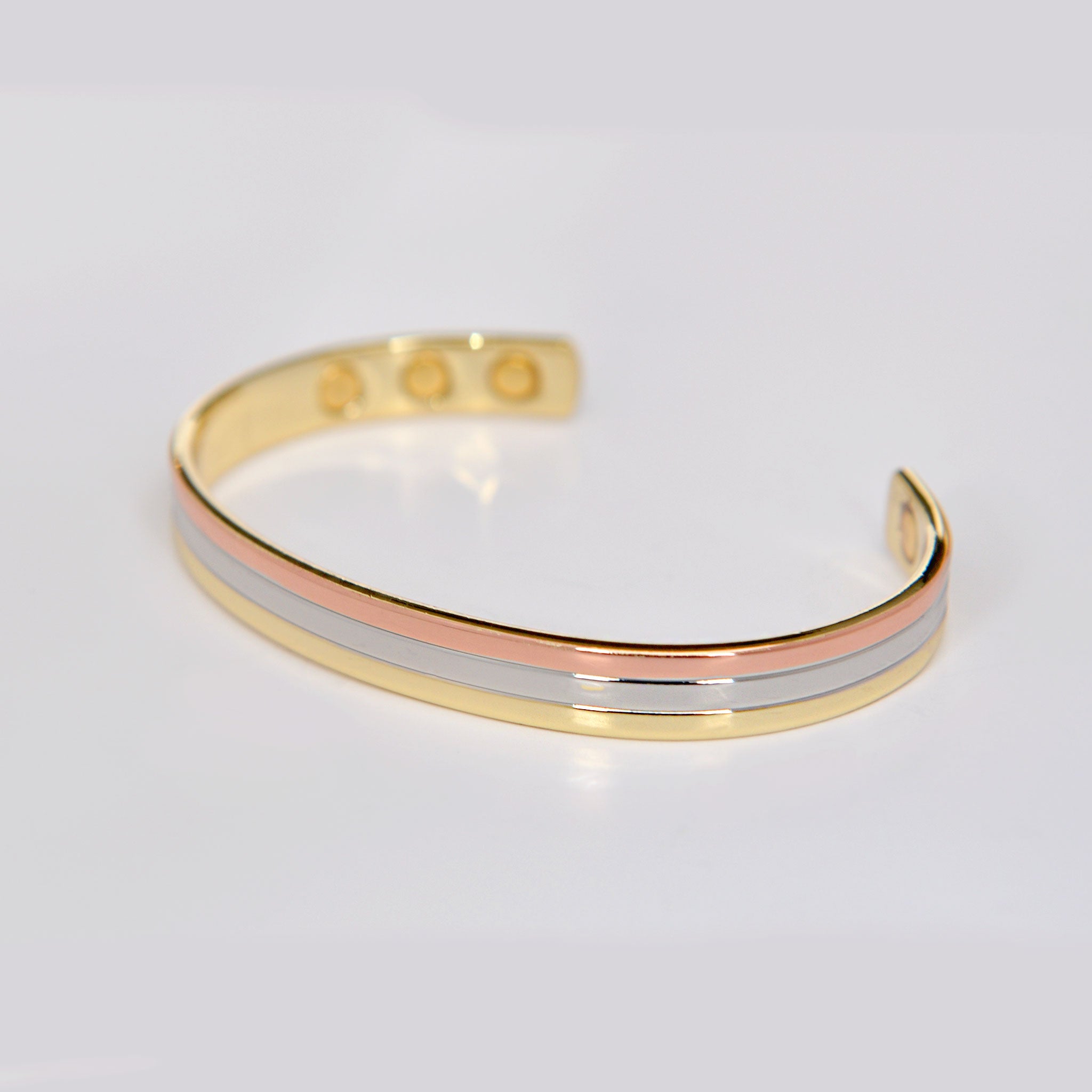 3 Colours Luxury Magnetic Bracelet for women | DEMI+CO - DEMI+CO Jewellery