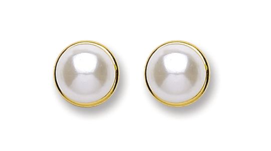 Pearl stud earrings