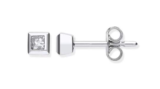 18ct White Gold Marquise And Princess Cut 083ct Diamond Cluster Earrings