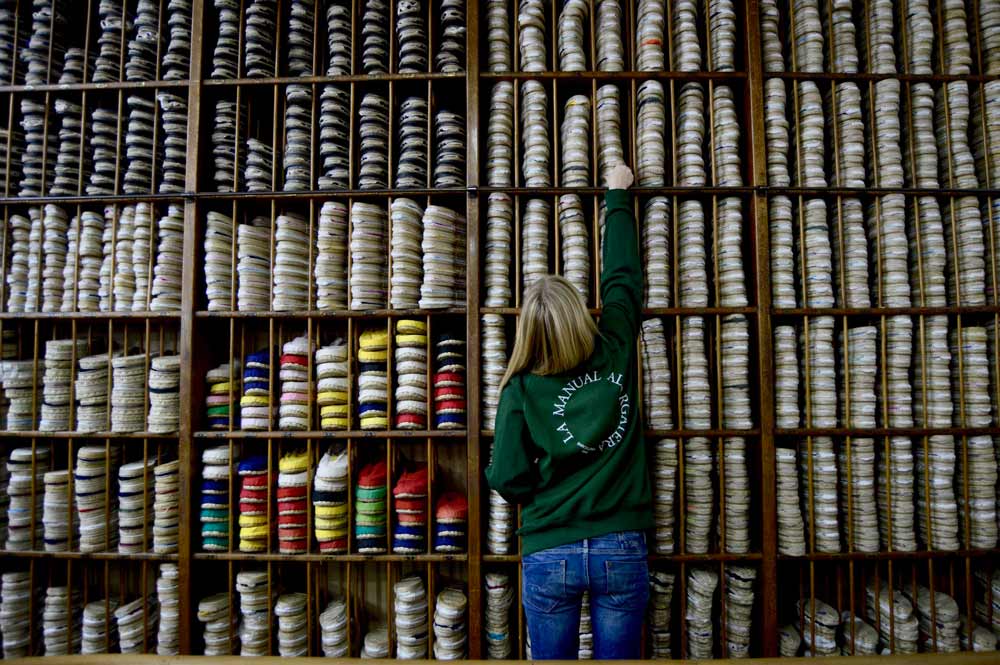 Famous espadrille wall in Barcelona from La Manual alpargatera