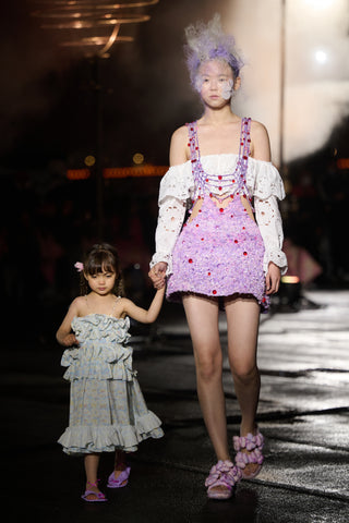 AW23 SHANGHAI RUNWAY – Susan Fang