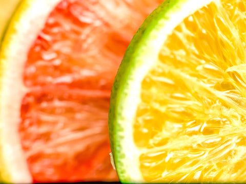 🍊 Orangen Orangen sind die beliebtesten Zitrusfrüchte.