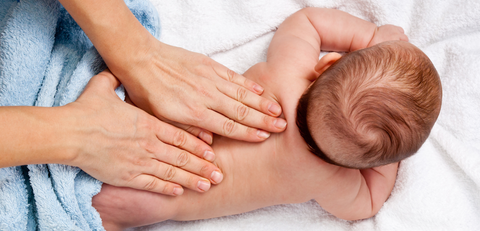 colic baby massage