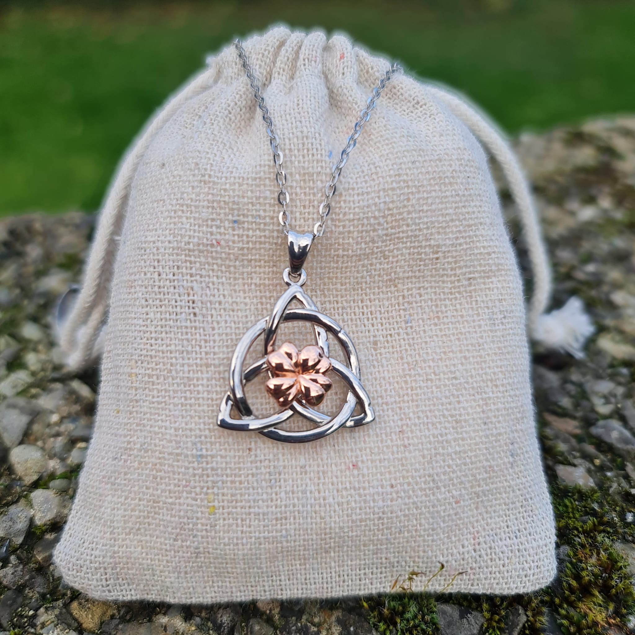 925 Sterling Silver Celtic Knot with Shamrock Pendant