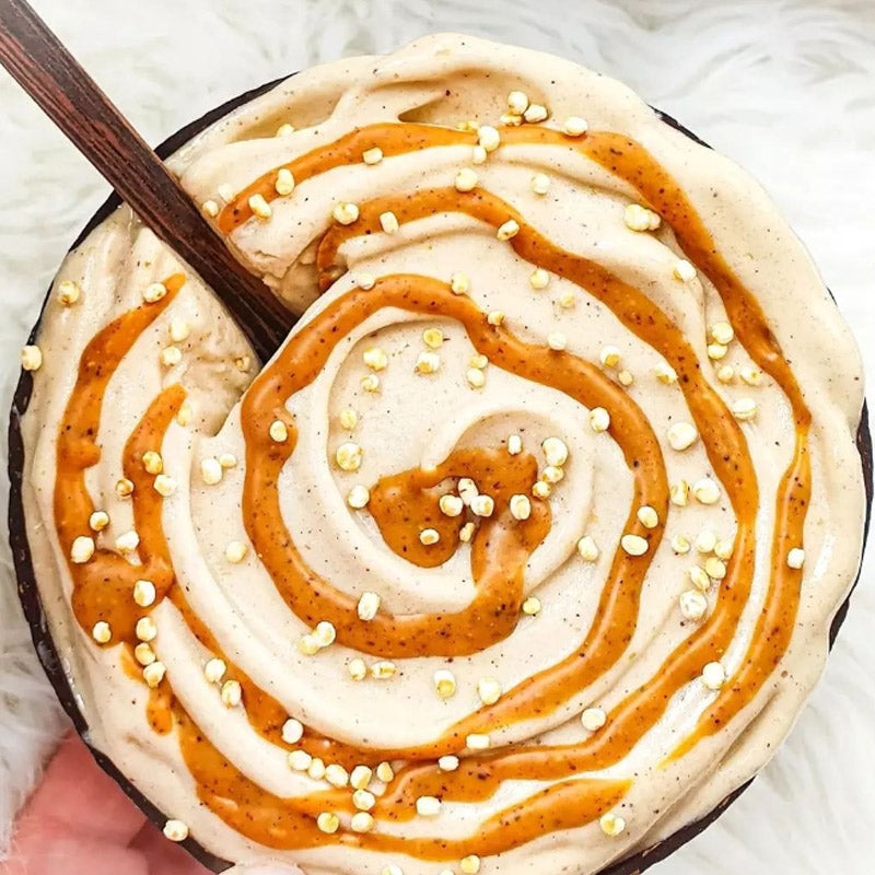 Cinnamon Bun Smoothie Bowl