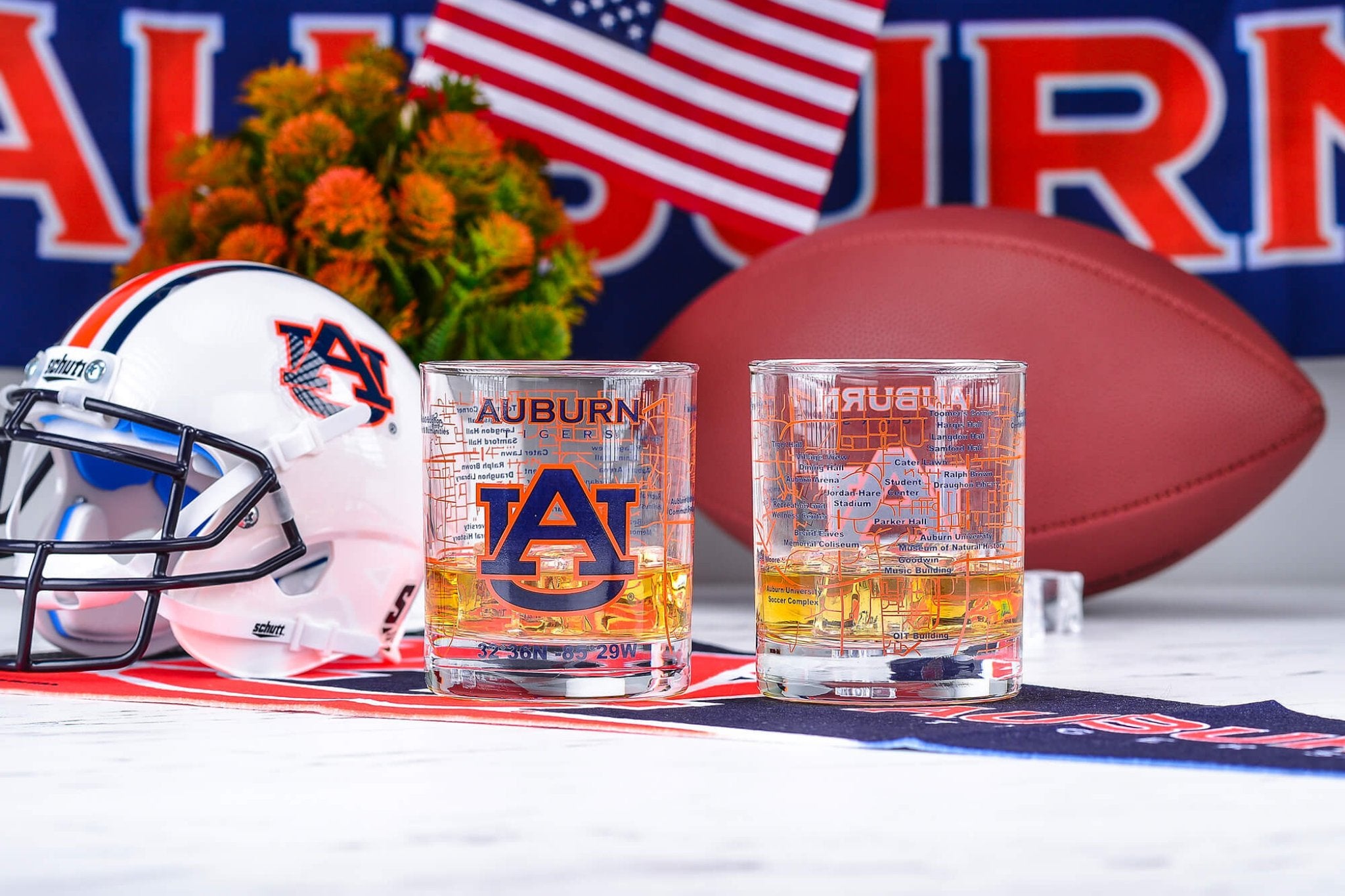 Greenline Goods - Louisiana State University Whiskey Glass Set  (2 Low Ball Glasses) - Full Color LSU Logo & Campus Map - LSU Tiger Gift  for College Grads & Alumni 
