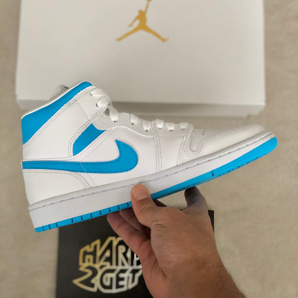 nike wmns air jordan 1 mid unc