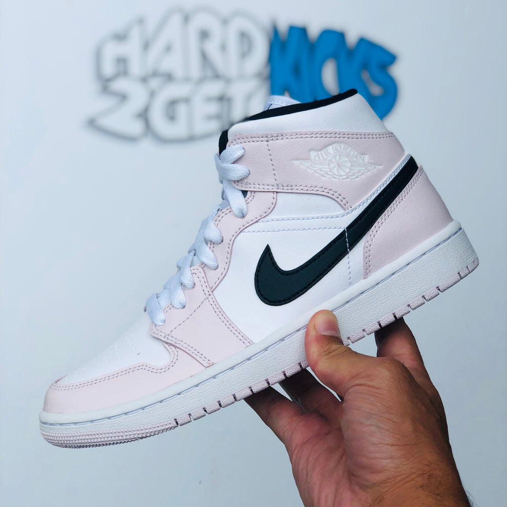 air jordan mid light violet