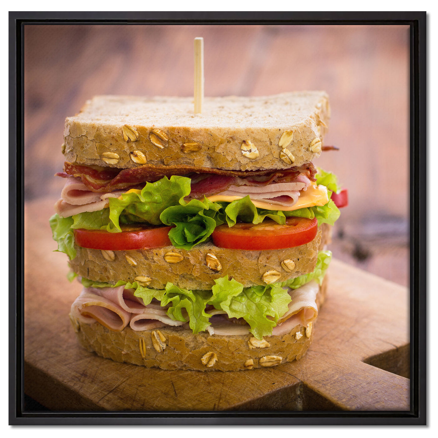 Doppeldecker Sandwich, Leinwandbild mit Bilderrahmen— Pixxprint.de