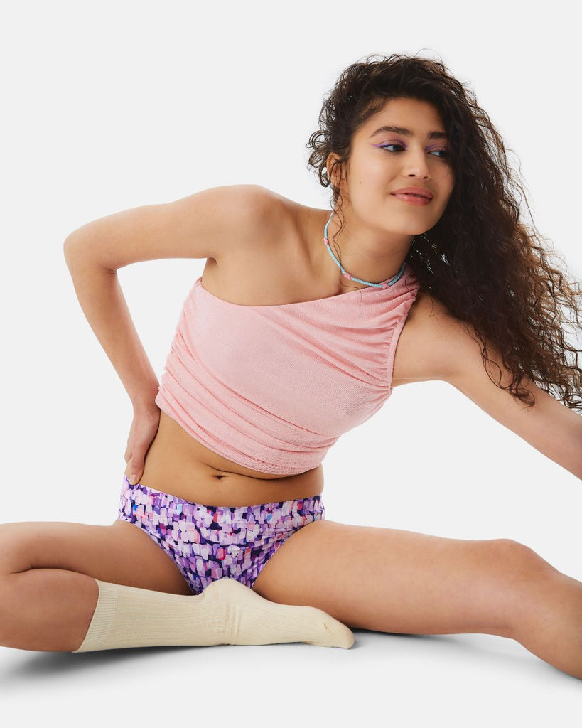 teen stretching in Kt leakproof bikini