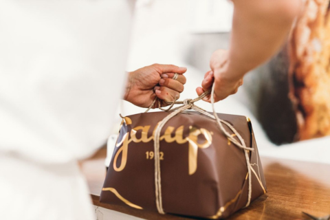 Panettone wrapping from Galup