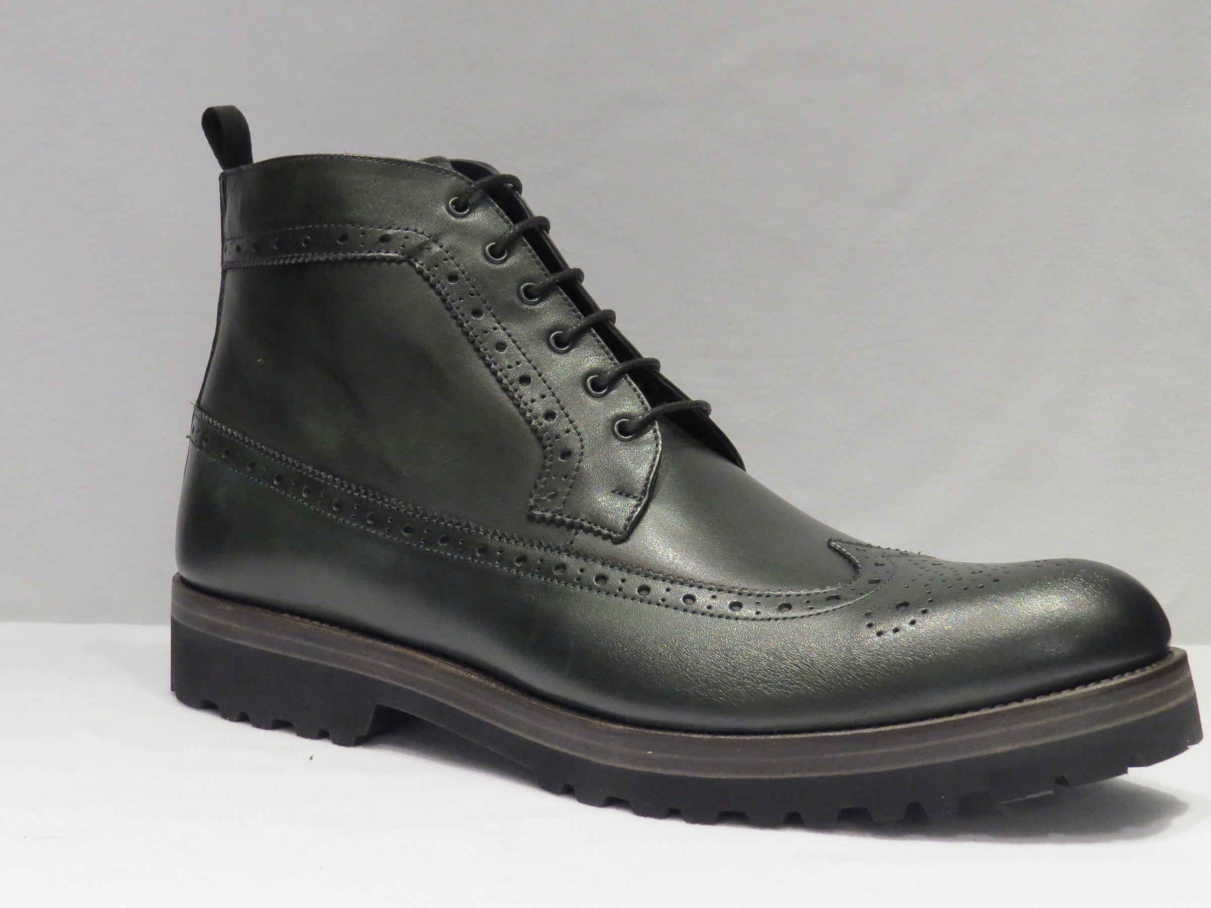 Emilio Franco Hunter Green Wingtip Lace Up Boot with Vibram Bottom ...