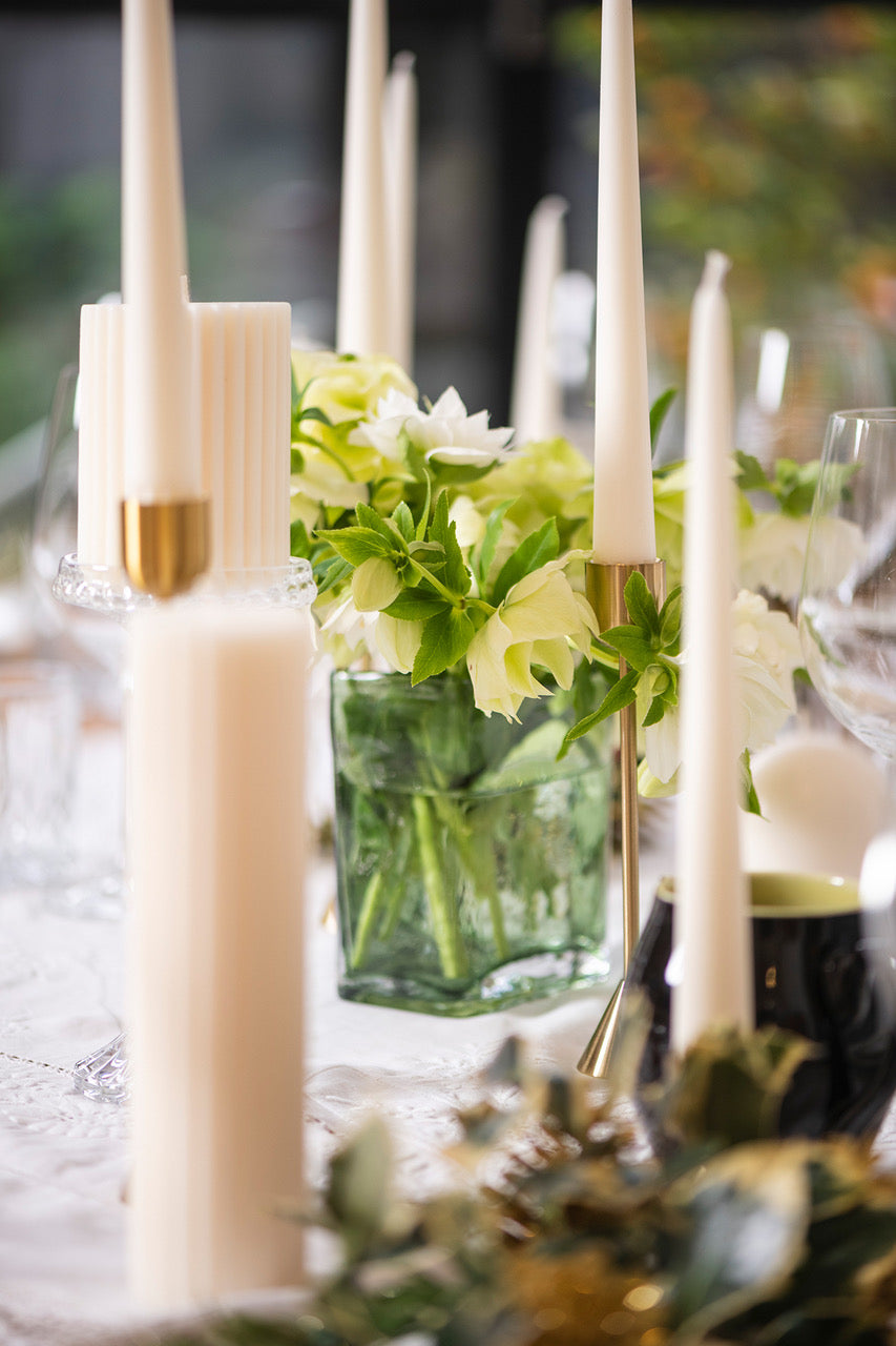 Sarah Urban Table Setting - Sept 24-9329 sRGB 120dpi WEB.jpeg__PID:813b3e1f-cd41-4529-a5c0-b003b7d9d715
