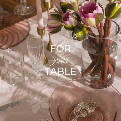 table setting tile.jpg__PID:de2dadfd-92f9-48a9-b951-0fe97fa5b844