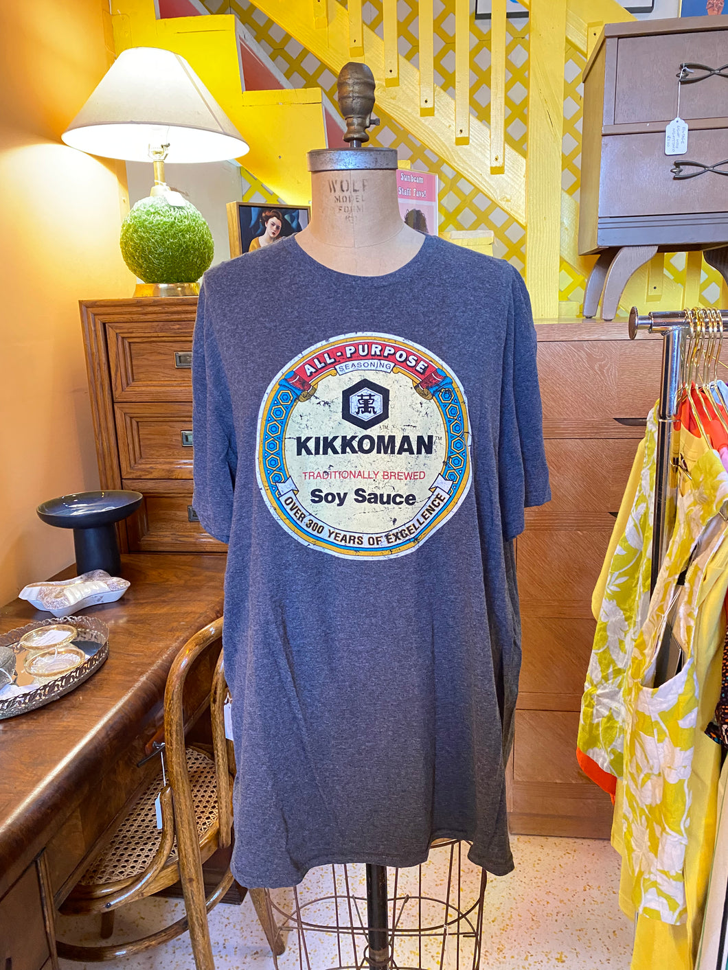 Decimal At lyve Arv Kikkoman T-Shirt (XL) – Sunbeam Vintage