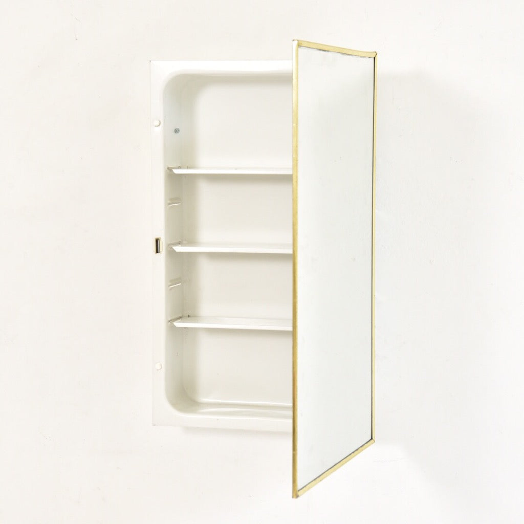 Gold Recessed Mount Medicine Cabinet 16 25 W X 4 5 D X 26 25 H 200 V Available As Of 6 29 20 Sunbeam Vintage