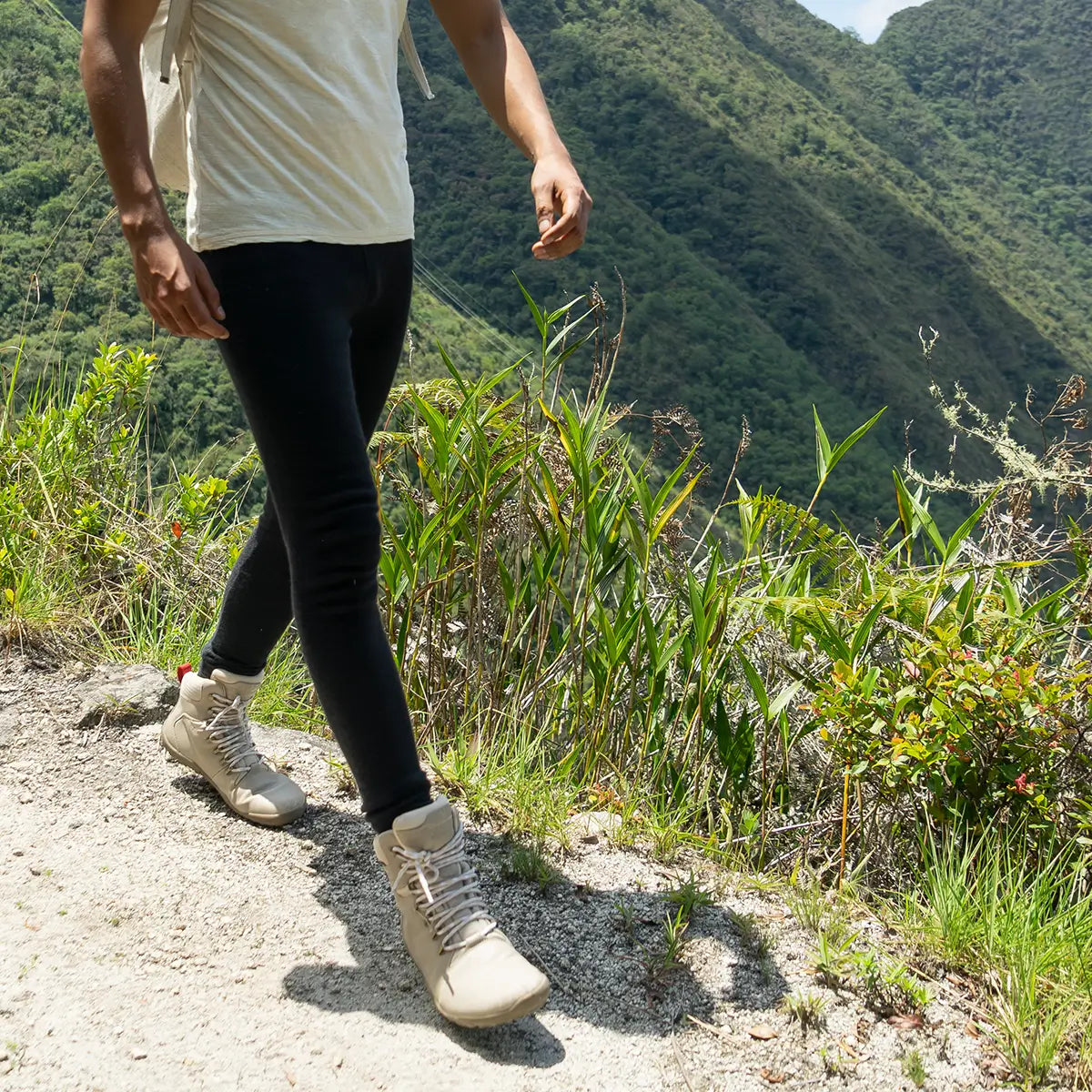 Arms of Andes Women's Alpaca Wool Leggings: 300 Lightweight on Marmalade