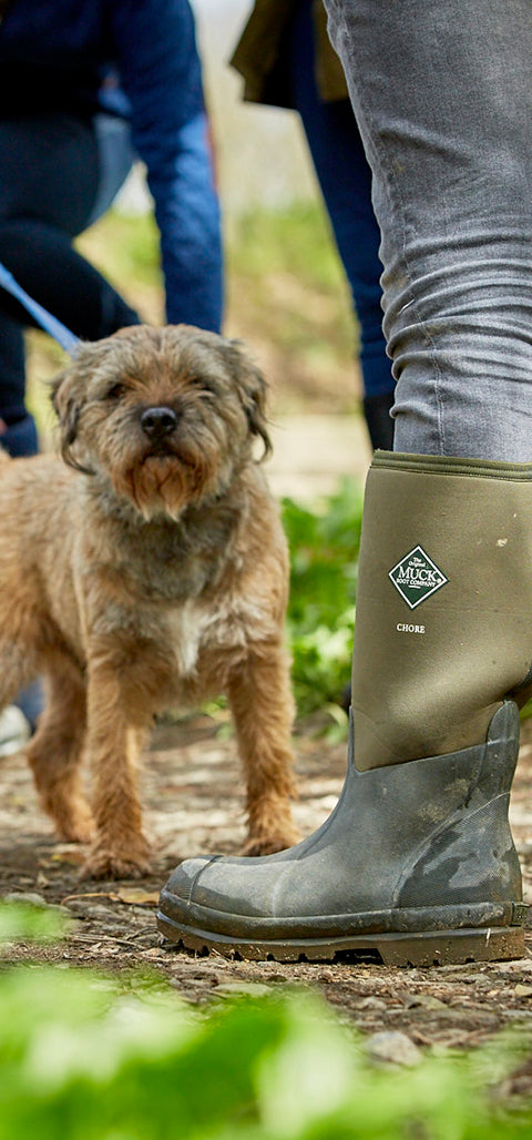 ladies muck boots for dog walking