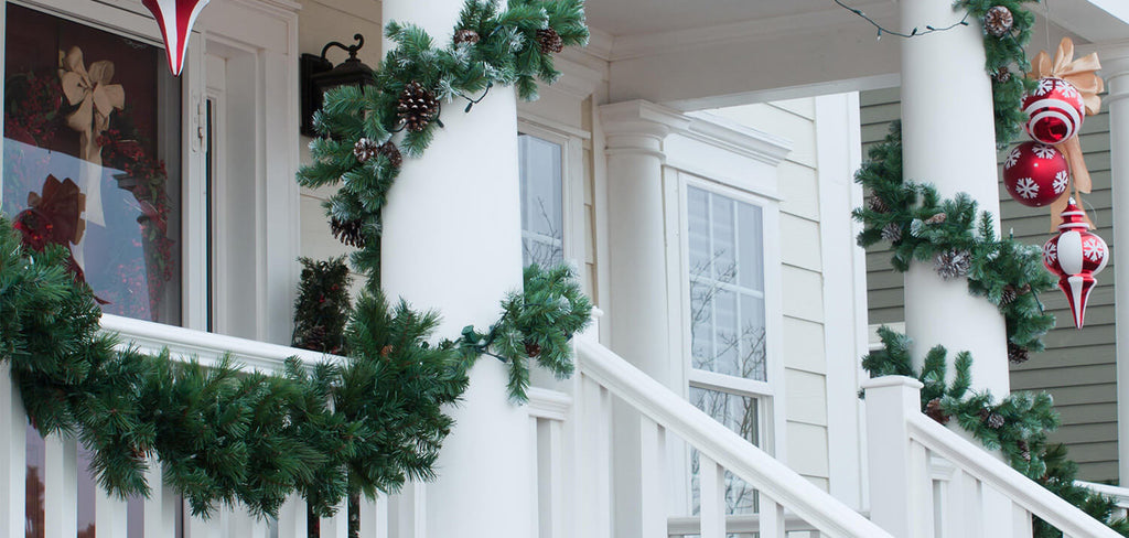 Christmas Garland Outside