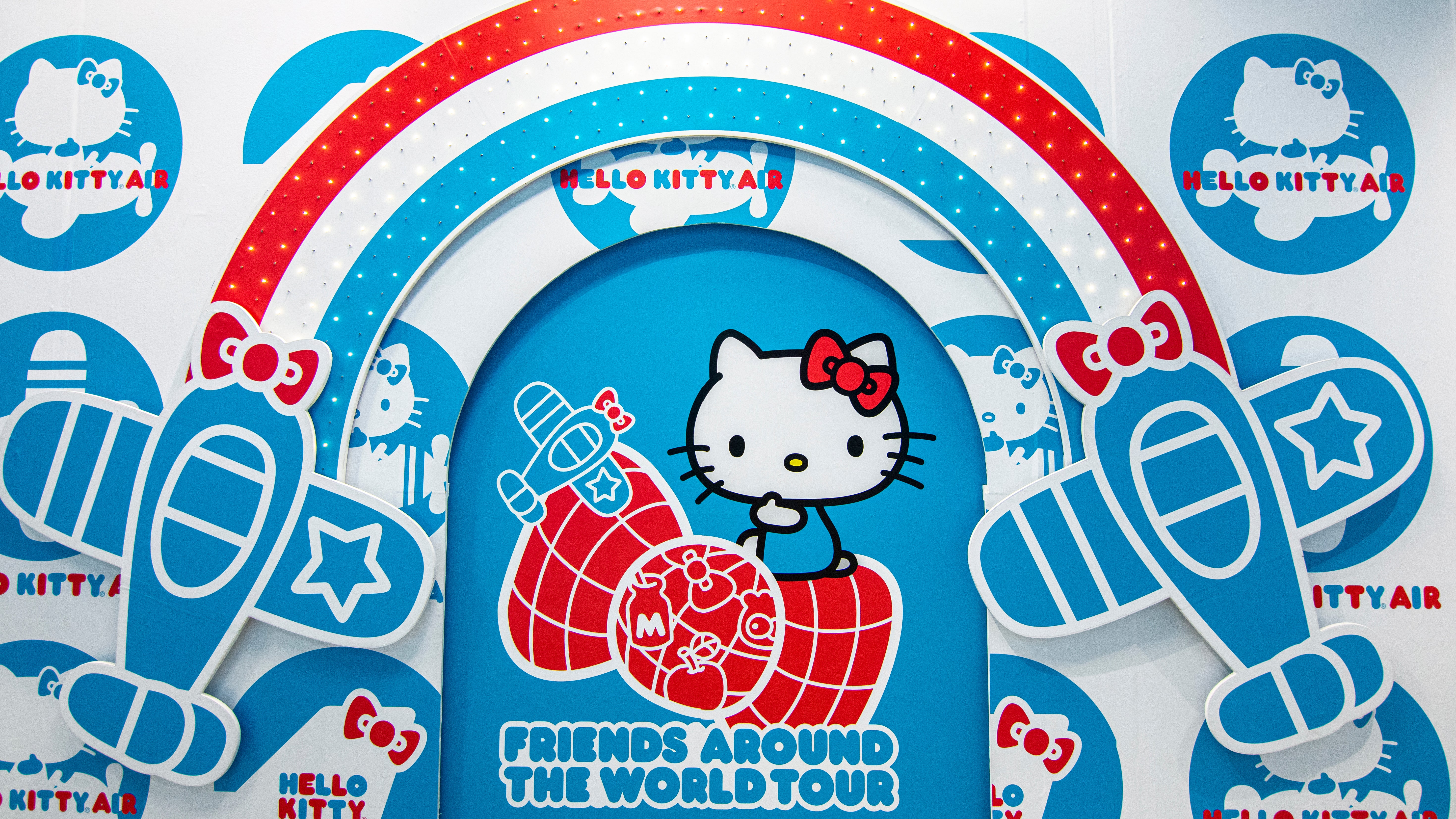 Wallpapers – Hello Kitty's 45th Anniversary Pop-Up Shop